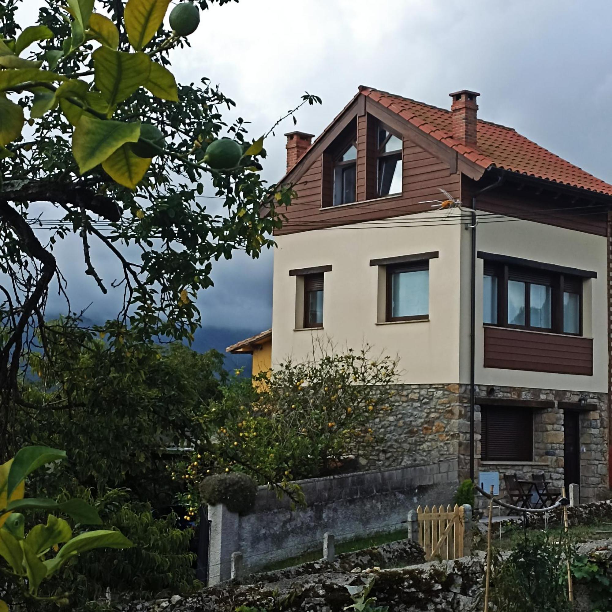 El Palomar De Gueerres Villa Colunga Ngoại thất bức ảnh